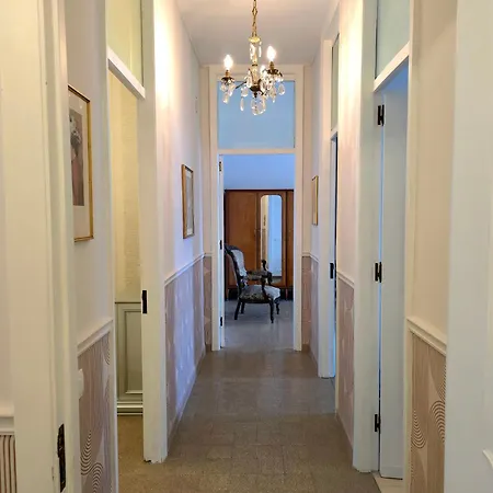 Beachside Flat Apartman *